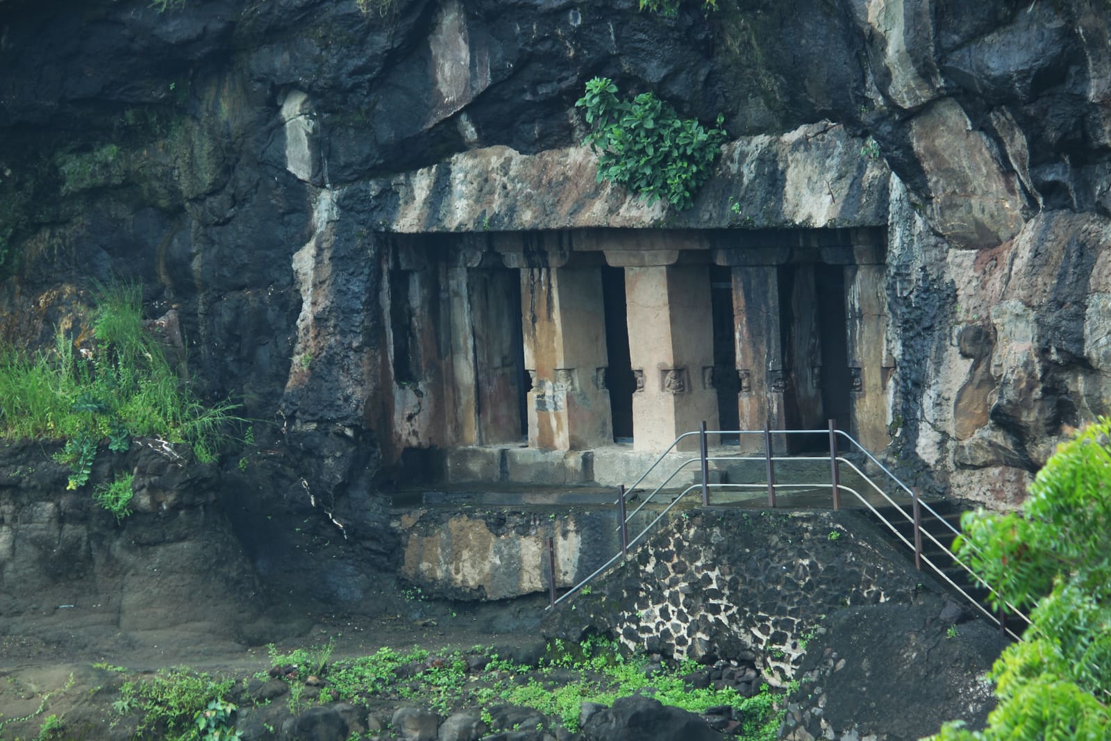Aurangabad Caves: A Quieter Alternative to Ellora